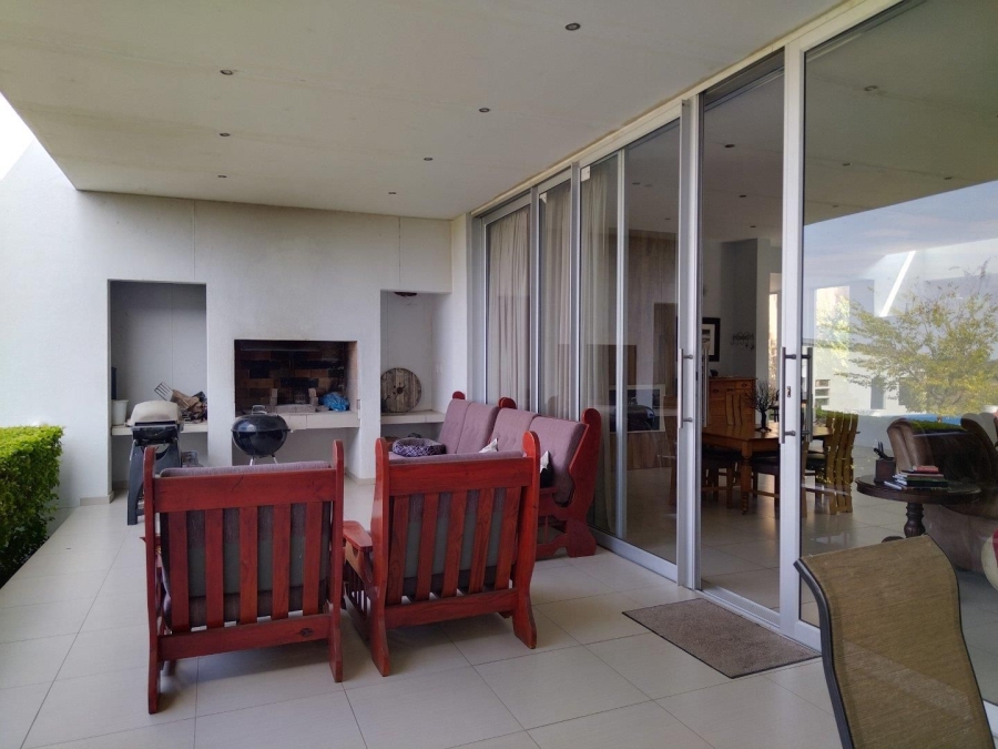 8 Bedroom Property for Sale in Keidebees Northern Cape